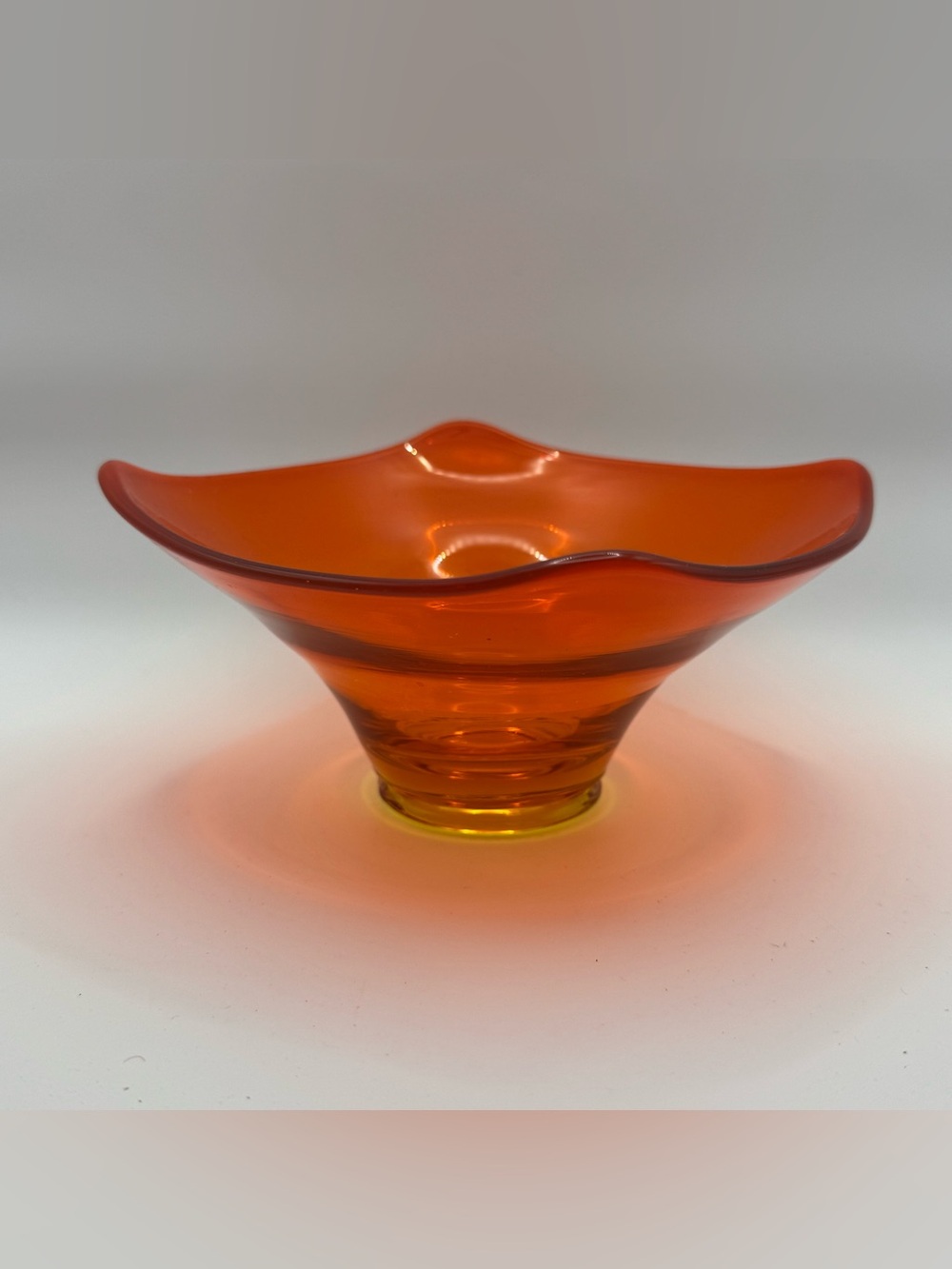 Vintage Viking Glass Epic Persimmon Four Point Bowl Orange Amberina MCM